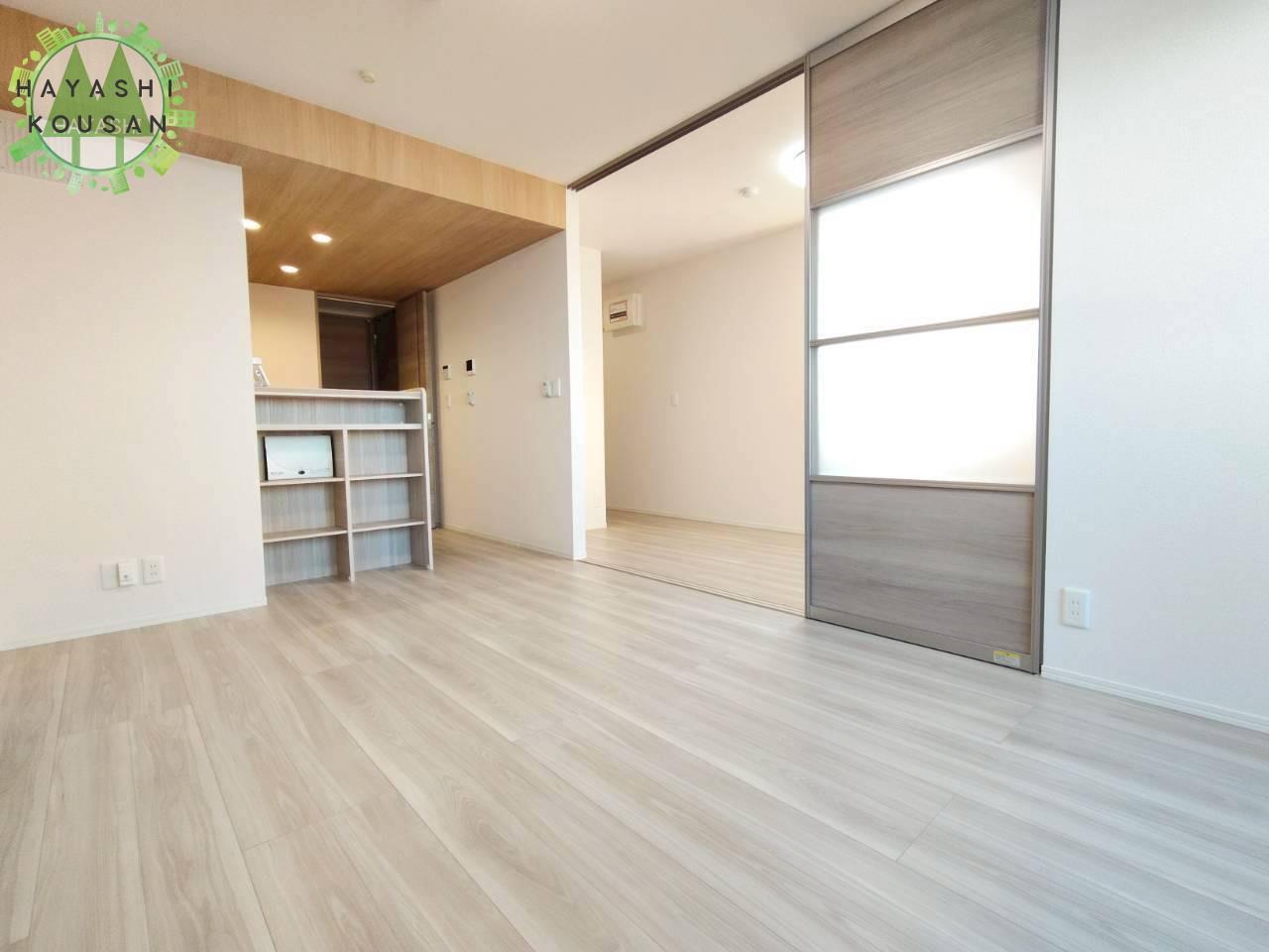 居室・リビング　※写真はすべて同タイプの他の部屋のものです