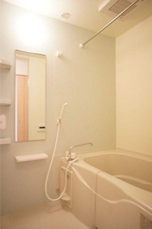 バス・シャワールーム　図面と現状に相違がある場合には現状を優先