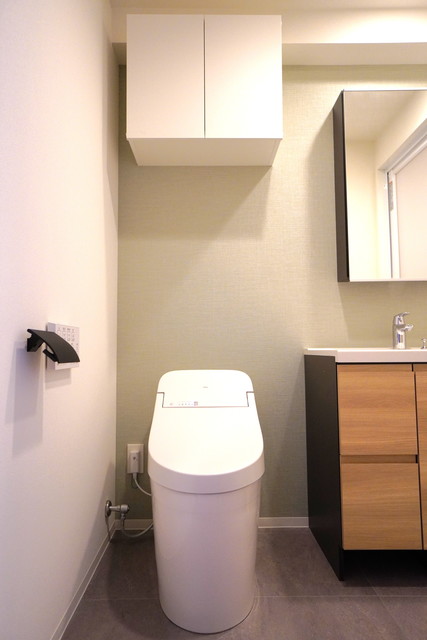 トイレ　※写真は同タイプ住戸です。