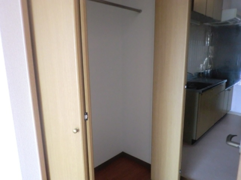 収納　※写真は他号室です