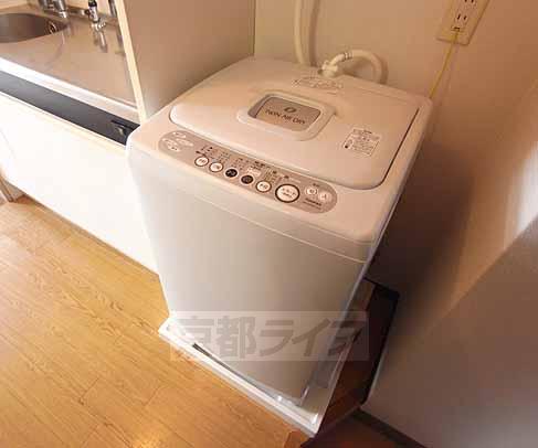 その他部屋・スペース　洗濯機です。