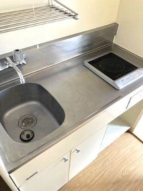 キッチン　※写真は別室です