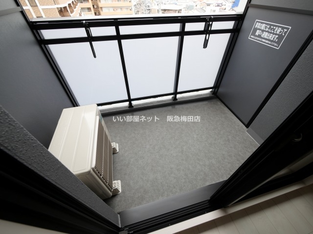 バルコニー　同仕様写真となります。 ※同仕様写真となります。