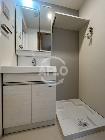 洗面設備　ファーストフィオーレ北大阪リアン　洗面台