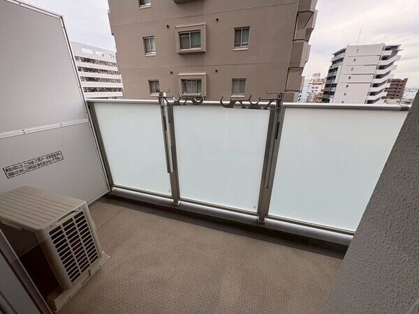 バルコニー　バルコニーバルコニー