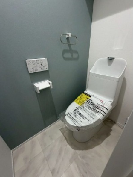 トイレ　別号室イメージ