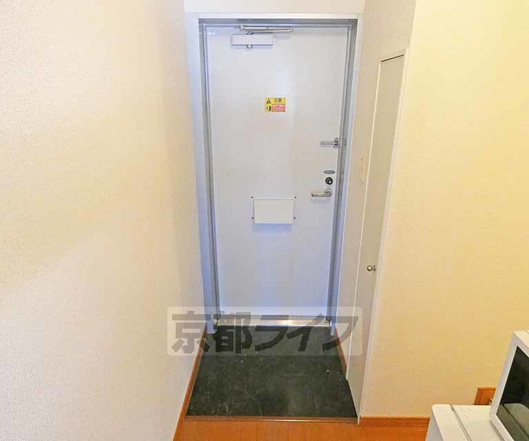 玄関　玄関です。