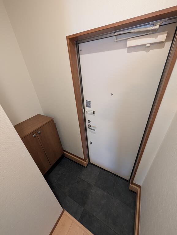 玄関　※同一仕様写真