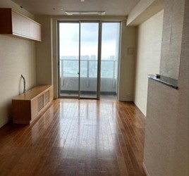 居室・リビング　こちらのリビングで趣味の時間をお楽しみください