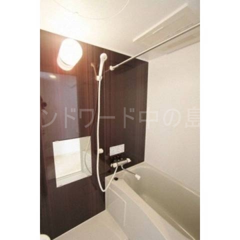 バス・シャワールーム　詳細は、ウィンドワード中の島店までご相談下さい。