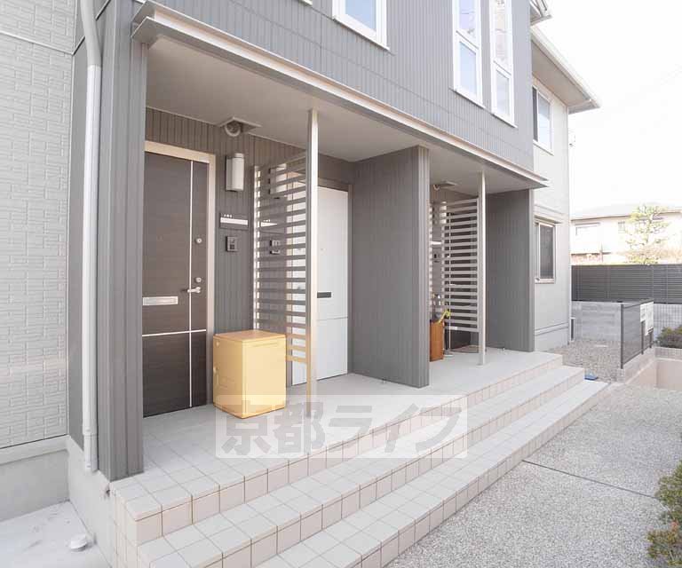 その他共有部分　建物入り口です。