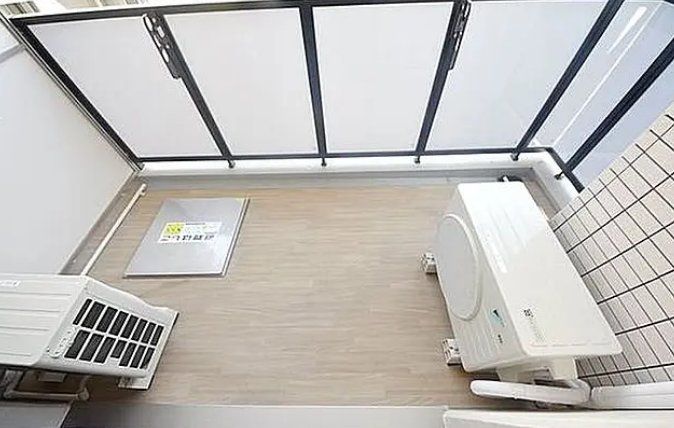 バルコニー　バルコニー