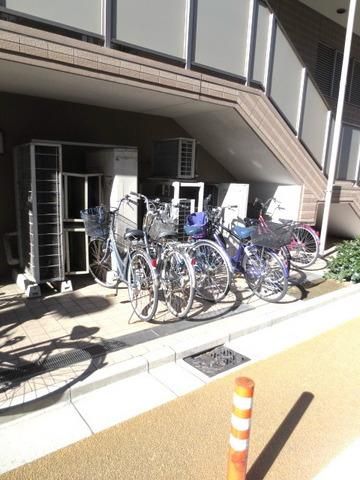 駐車場　★駐輪場★