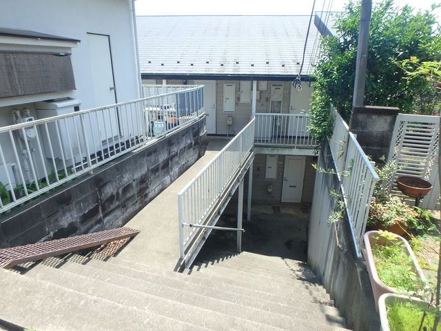 ロビー　エントランス