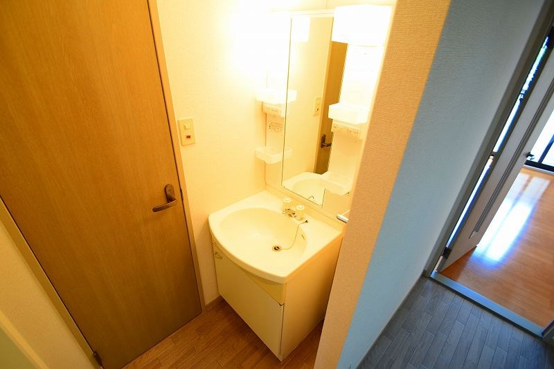 洗面設備　105参考