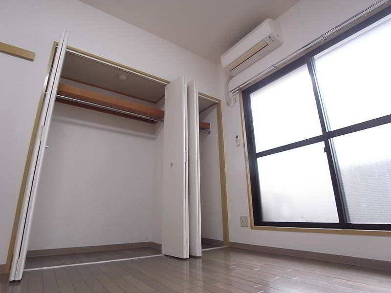 収納　大きなクローゼット付き！収納力もこちらのお部屋の魅力のひとつ