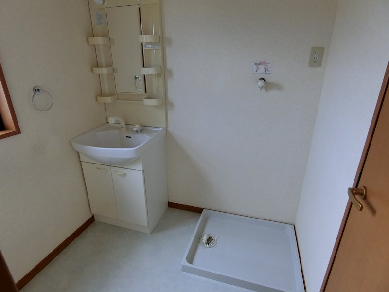 洗面設備　同型タイプ