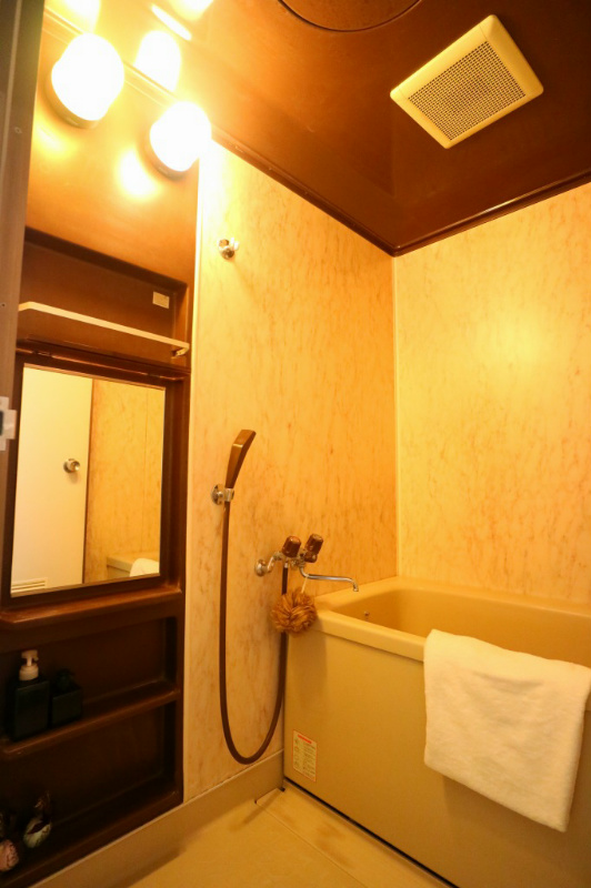 バス・シャワールーム　浴室　※別号室参考写真