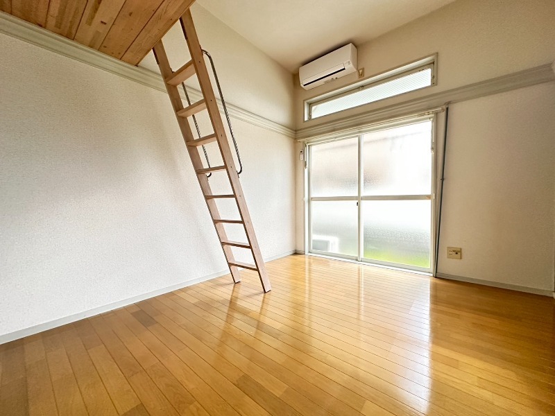 居室・リビング　同型イメージ