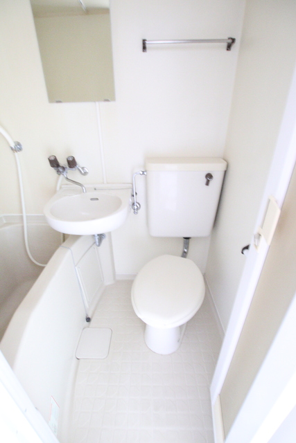 トイレ　※別室参考写真