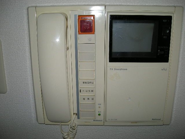 セキュリティ　モニター付きインターホン