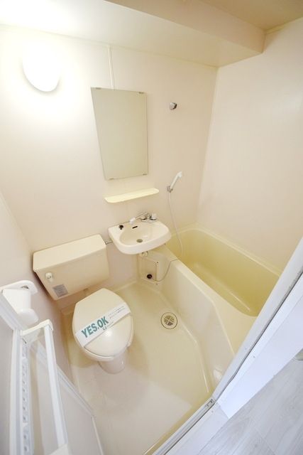 バス・シャワールーム　★おそうじラクチンユニットバス★