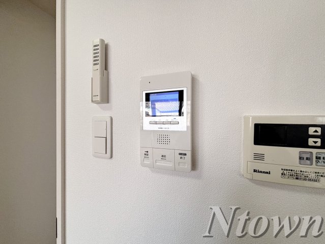 セキュリティ　モニター付きインターホンです
