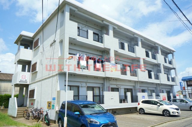 駐車場　駐車場完備です