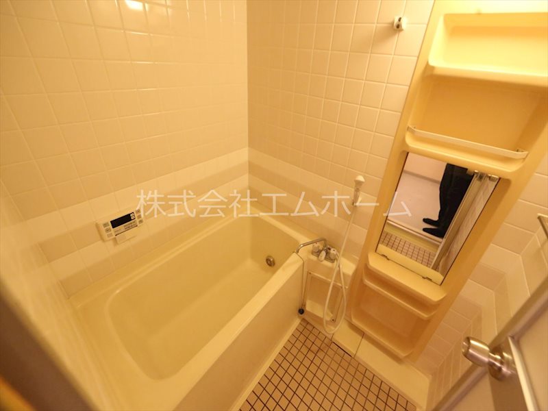 バス・シャワールーム　追い焚き　オートバス機能付バスルーム