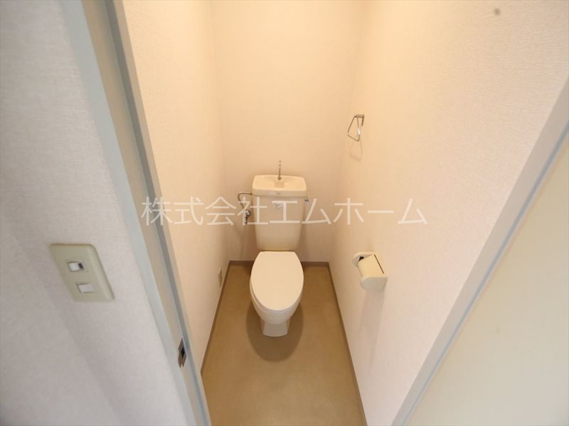 トイレ　トイレ（お風呂トイレ別）