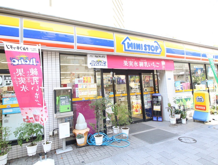 コンビニ　ミニストップ東日本橋３丁目店（コンビニ）まで450m