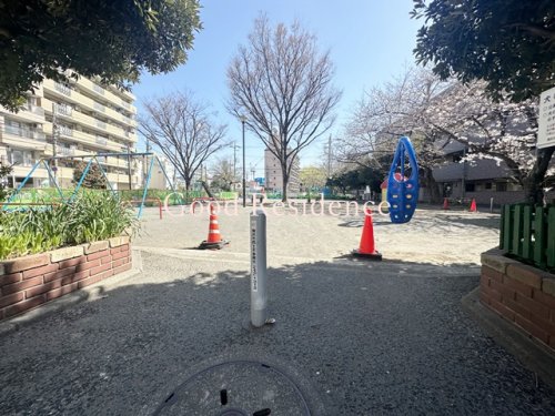 公園　新田間公園（公園）まで350m