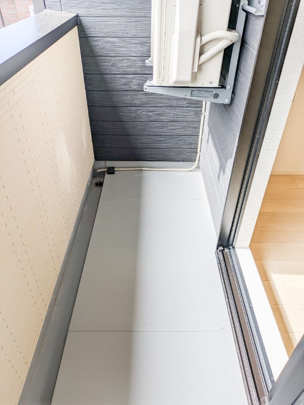 バルコニー　図面と現状に相違がある場合には現状を優先