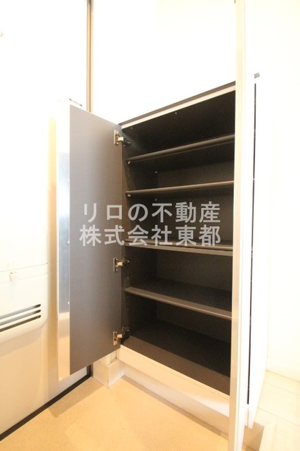 収納　下駄箱付なので、玄関はいつでもスッキリ片付きますね☆