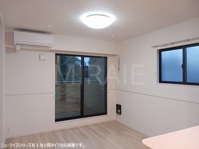 居室・リビング　建築中のため、同施工タイプの参考写真です。