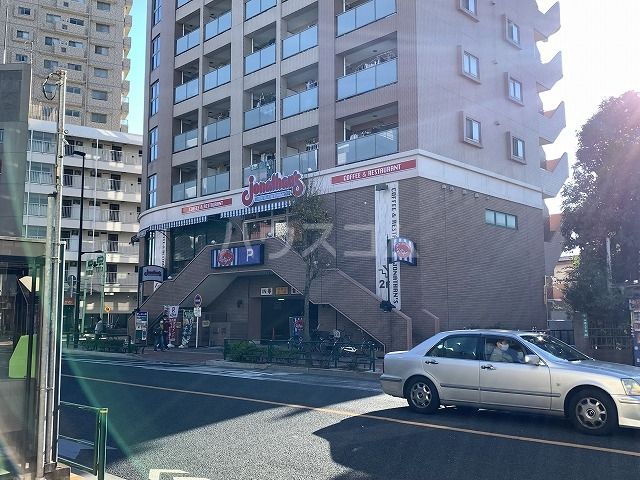 飲食店　ジョナサン新小岩（飲食店）まで449m
