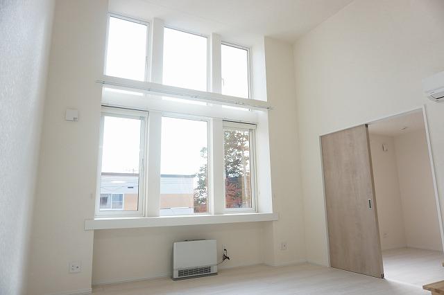 居室・リビング　リビング１