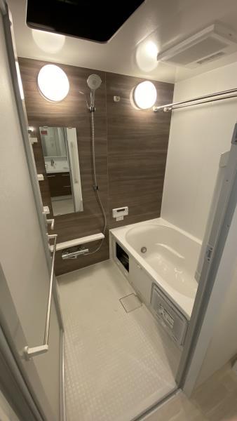 バス・シャワールーム