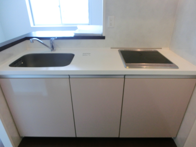 キッチン　※写真は別のお部屋です。現況を優先させていただきます。