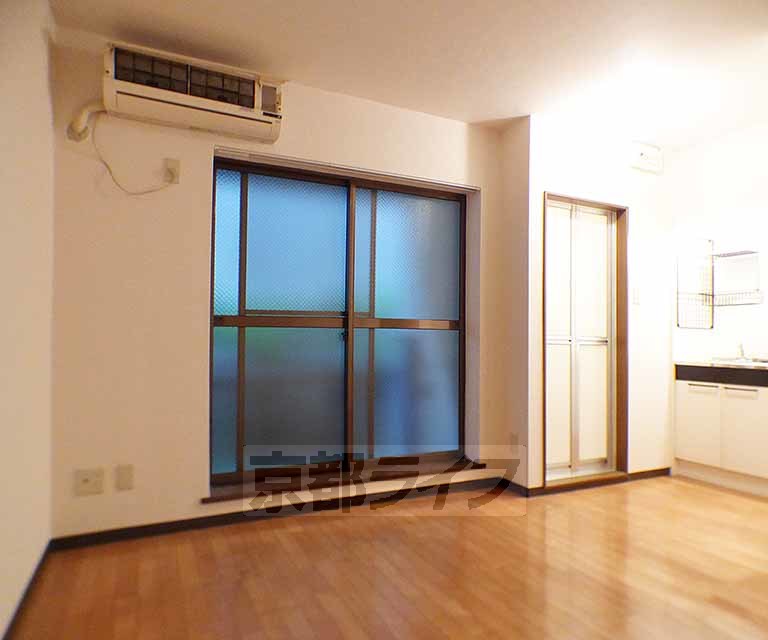 居室・リビング　８．２帖の１Ｋです！