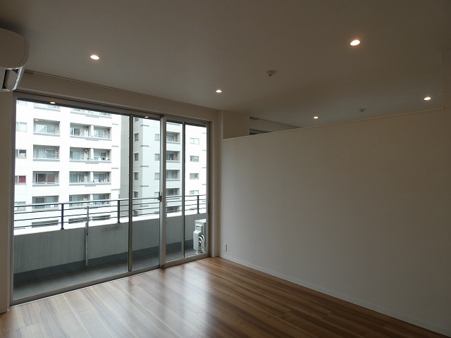 居室・リビング　おしゃれな居間です