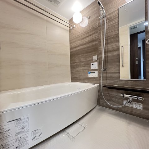 バス・シャワールーム　同仕様タイプです
