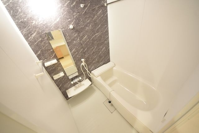 バス・シャワールーム　別部屋参考写真