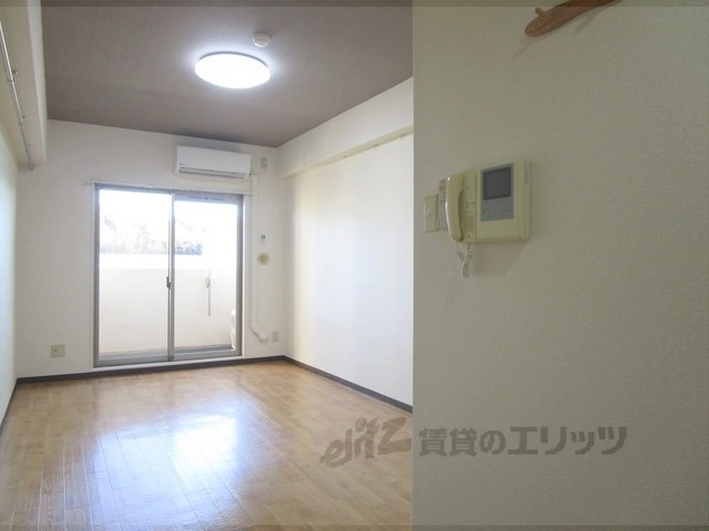 居室・リビング　洋室