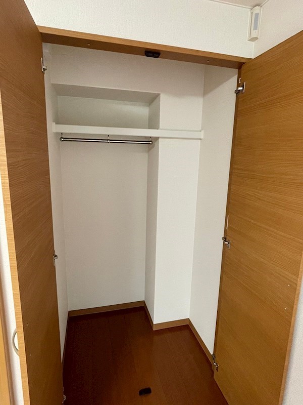 収納　衣類の収納に便利なクローゼット付き