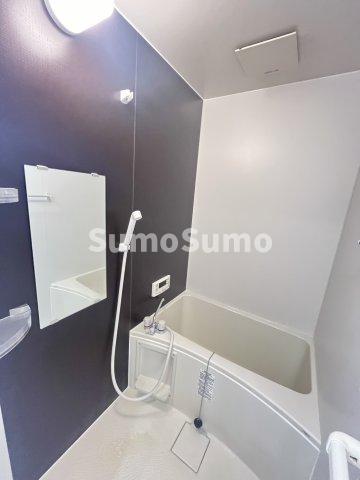 バス・シャワールーム　ゆったり過ごせるお風呂です