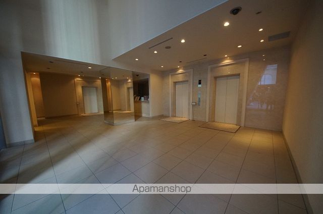 ロビー　ロビー