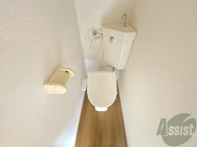 トイレ　トイレは新しくなっていて、使いやすそうですね。