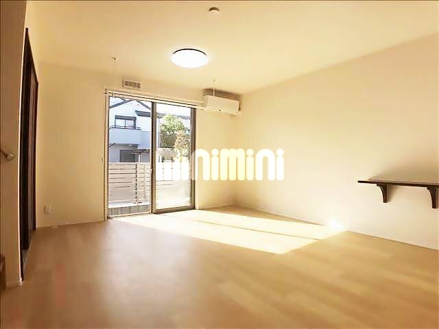 居室・リビング　全居室照明付き