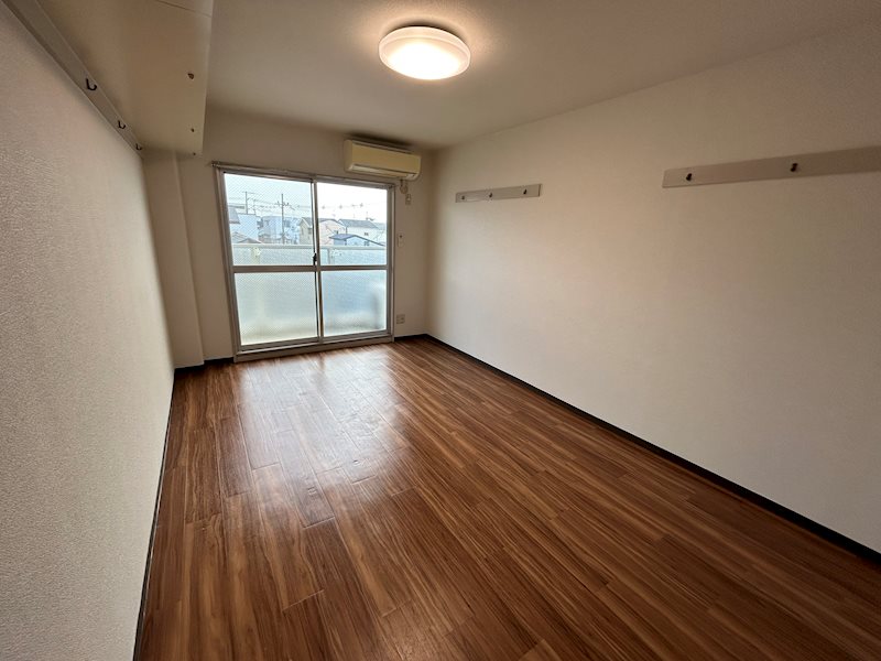 居室・リビング　参考写真掲載。